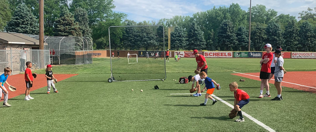 Elkhorn Antlers Baseball Camps Image 2